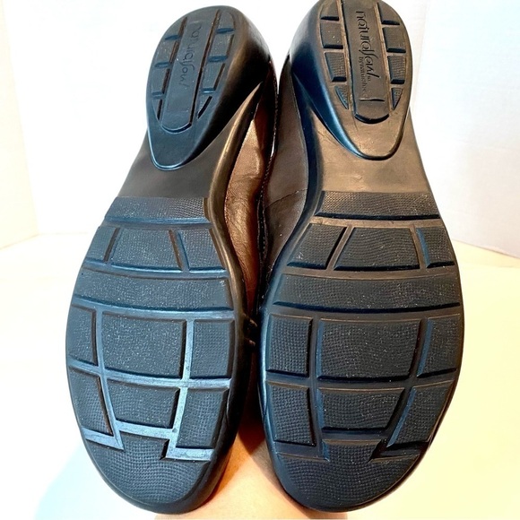 Natural Soul by Naturalizer Merman Brown Flats in Size 11 M - Picture 11 of 13